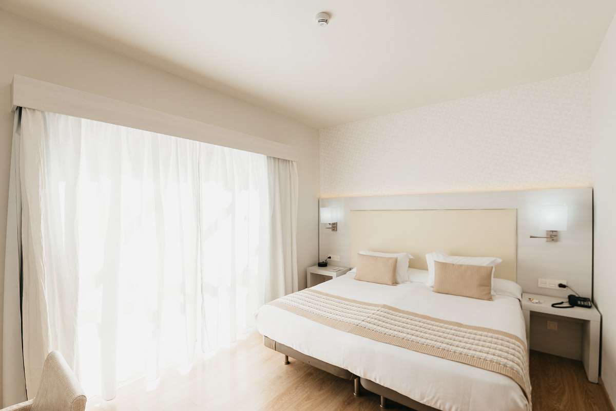 Zimmerbeispiel Junior Suite Select im Hotel Sentido Aequora Lanzarote Suites 