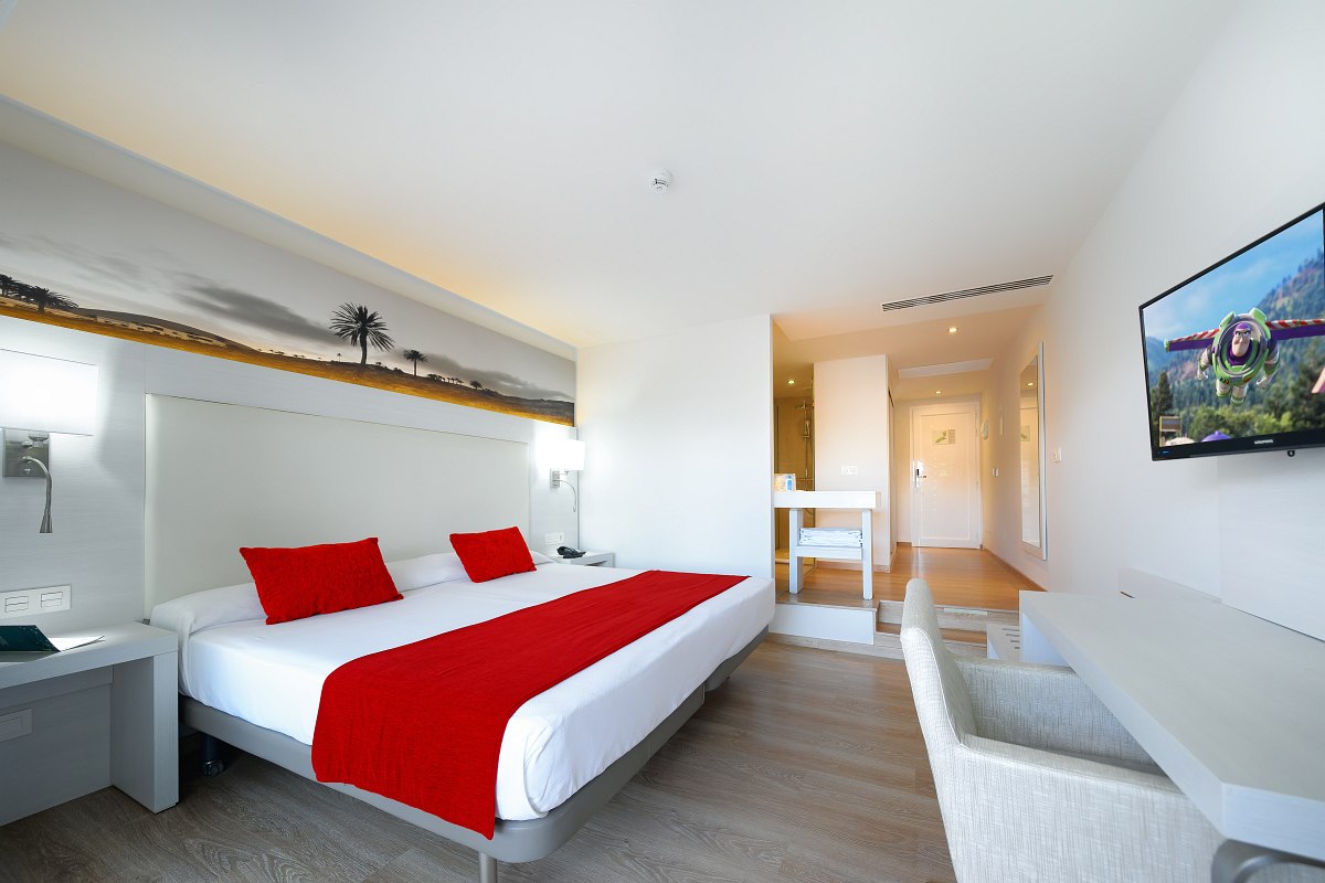 Zimmerdarstellungen im Hotel Sentido Aequora Lanzarote Suites 