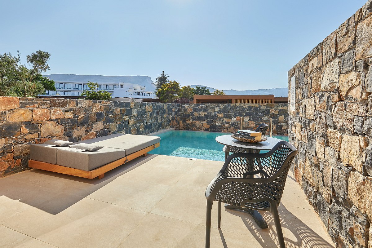 the-perfect-place-for-your-holiday-hotel-sentido-amounda-bay