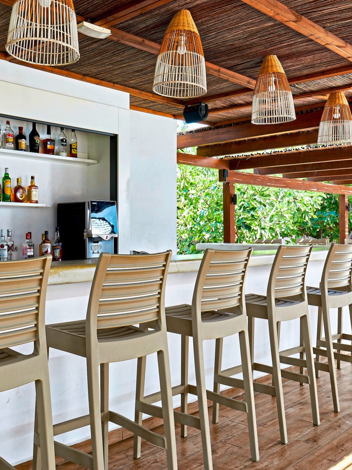 Hotel Sentido Amounda Bay, Poolbar
