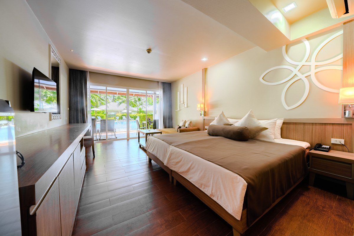 Deluxe pool acces room in Sentido Khao Lak