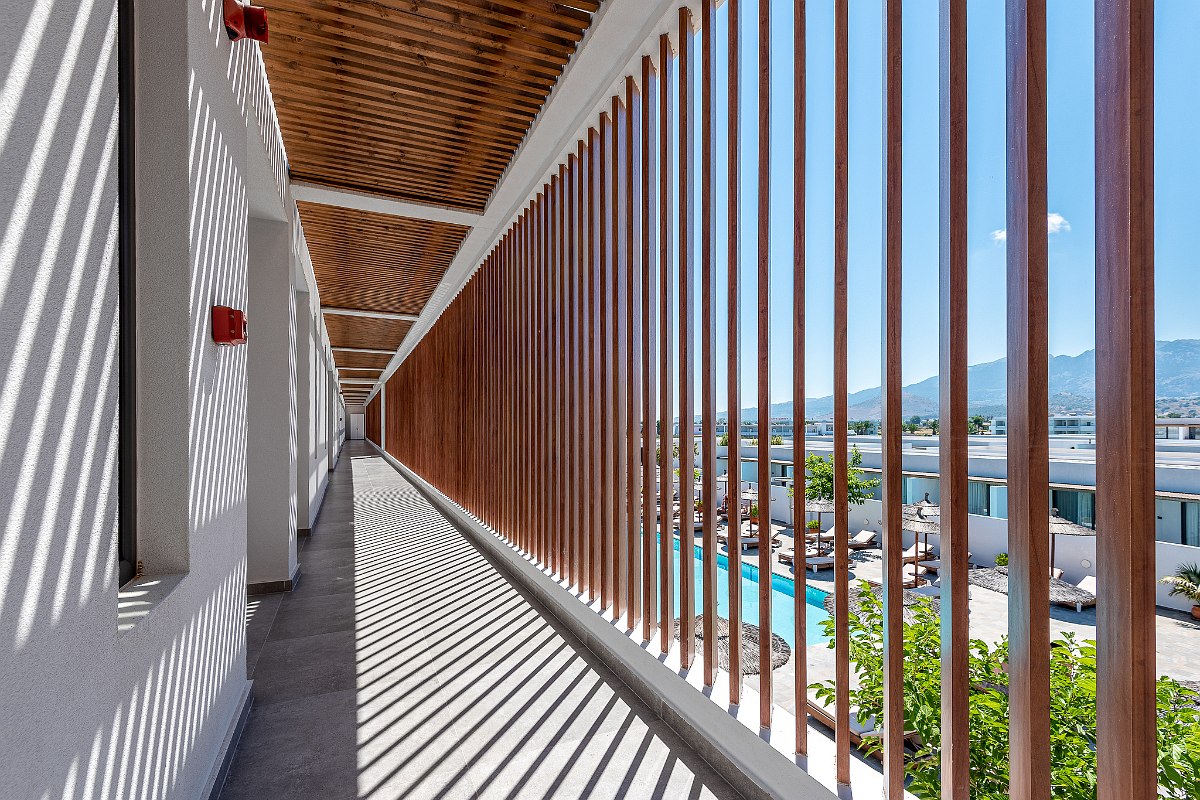 Hallway upper floor to Junior suites at Sentido Pearl Beach Kos