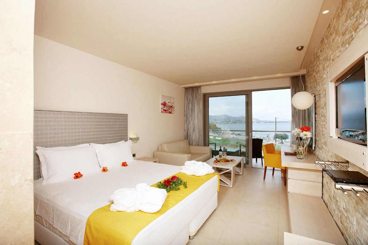 Double room at Sentido Port Royal Villas & Spa